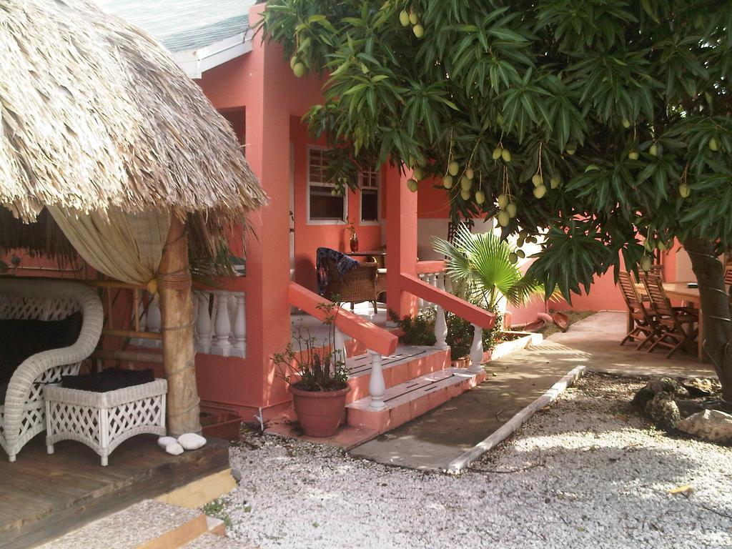 Villa Punta Salina Παλμ Μπιτς Εξωτερικό φωτογραφία